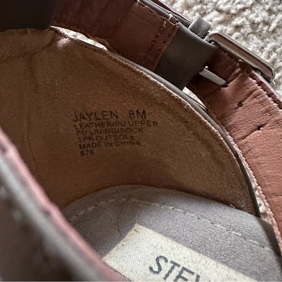 Steve Madden Jaylen Wedge - Size 8 - Picture 2 of 4